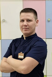 Иванов <br> Олег Юрьевич